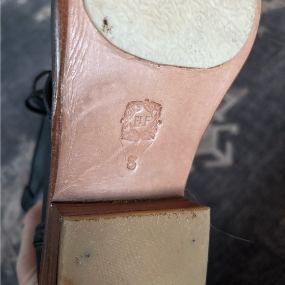 Like NEW High quality leather ELF Women's Black Leather Lace-Up Boots - Picture 6 of 12